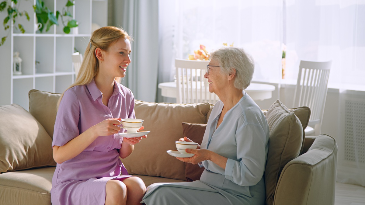 what is assisted living
